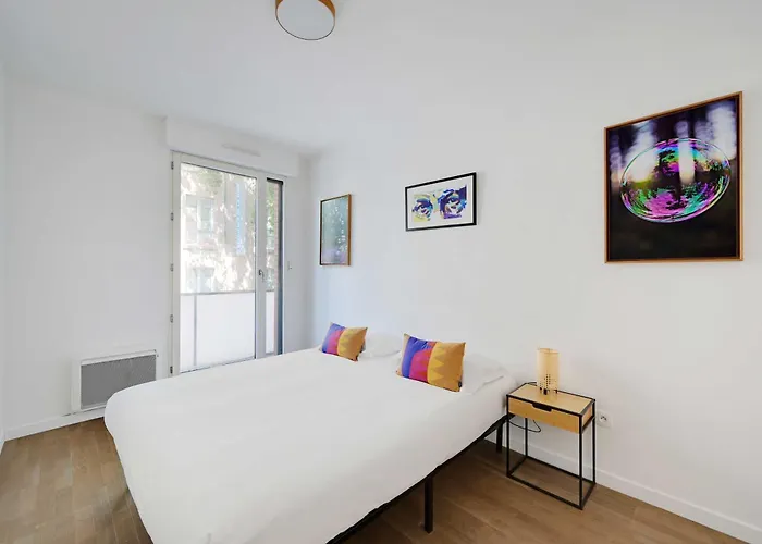 شقة Charming - 2br-4p- Balcony- مالاكوف