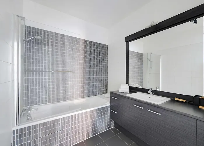 Charming - 2br-4p- Balcony- * Malakoff